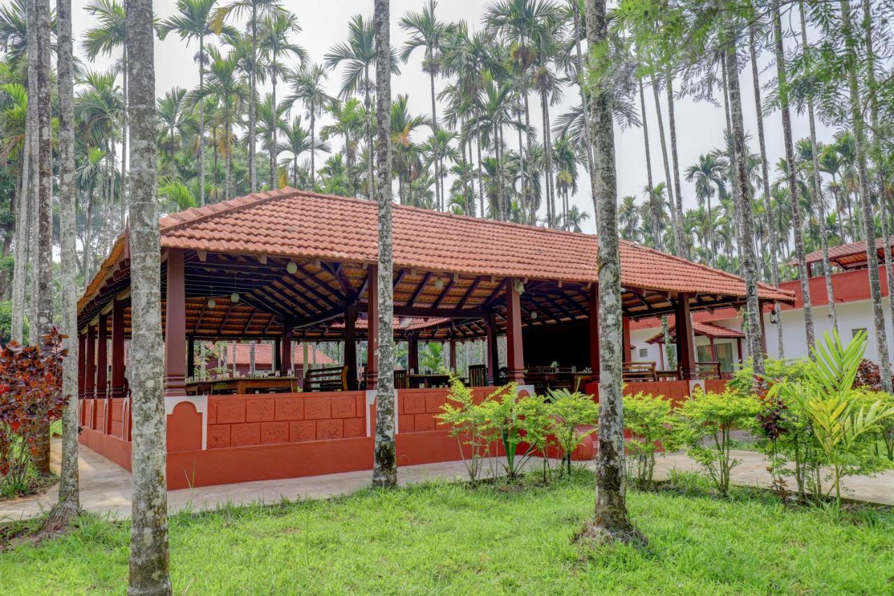Ezzenza Areca Resort Madikeri Exterior photo