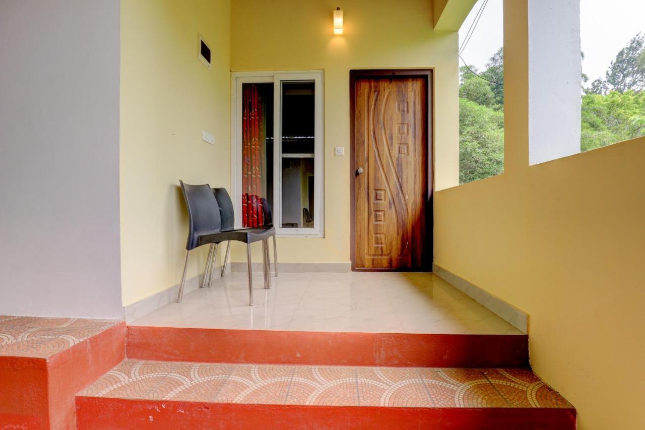 Ezzenza Areca Resort Madikeri Exterior photo